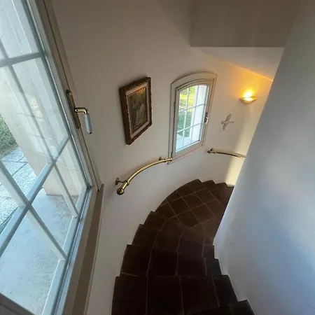 La Casa Di Laura Panzió *