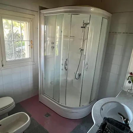 La Casa Di Laura Panzió *
